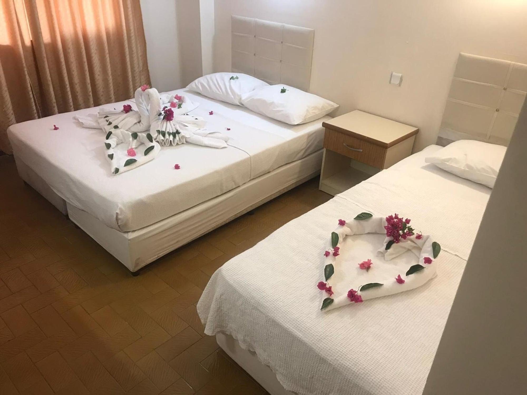 Unver Hotel Marmaris Zewnętrze zdjęcie